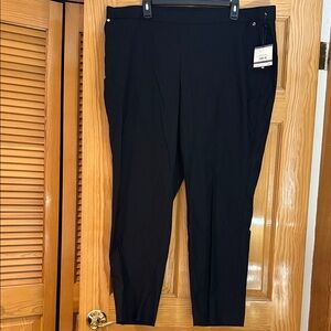 Anne Klein Black Ankle Pants